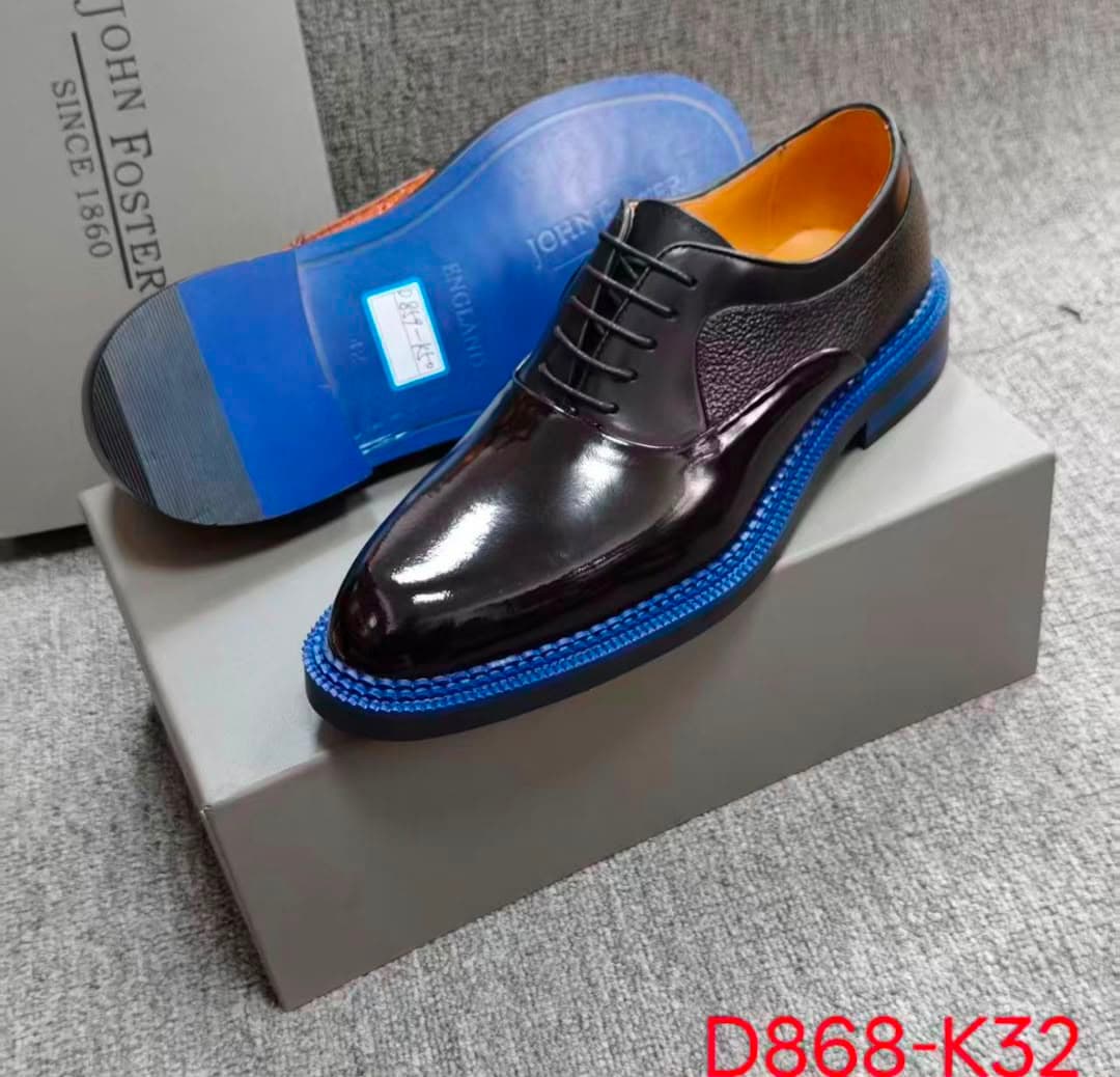 Black Leather Plain-Toe Oxford